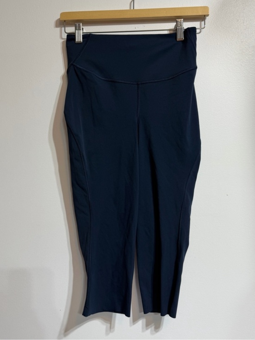 Lululemon Base Pace High-Rise Crop Leggings True Navy Size 6